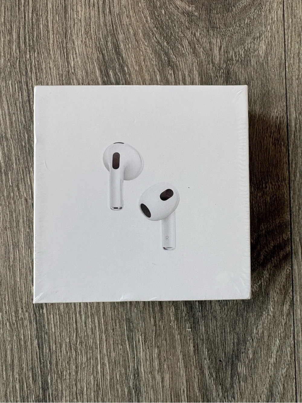 Apple White Wireless Earbuds with Charging Case